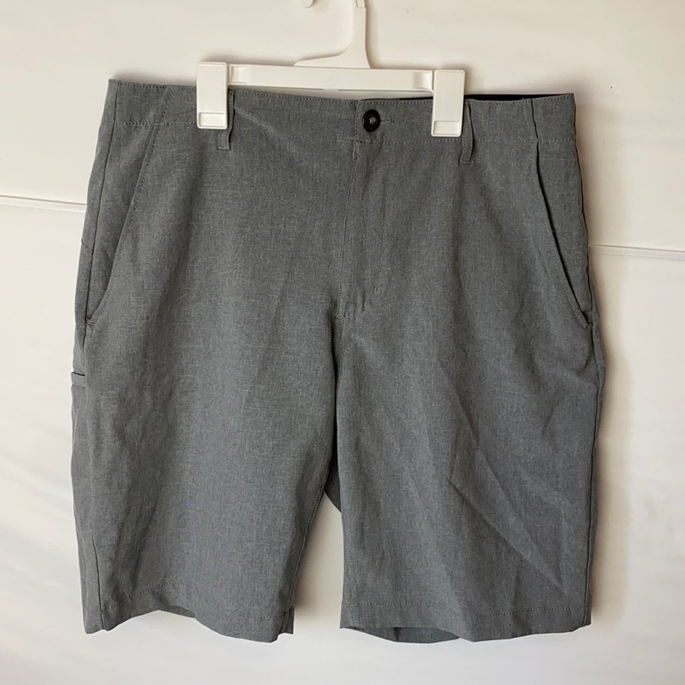 Volcom men’s shorts